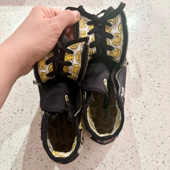 Steve Madden Emoji High Tops - size 3 - Picture 13 of 16